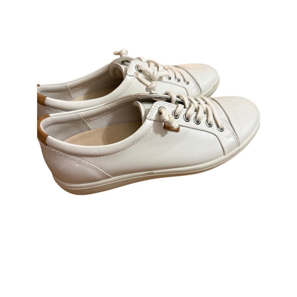 ECCO Women's Soft VII Leather Lace Up Sneakers 9 9.5 Capsule Minimalist Comfort - Picture 2 of 9
